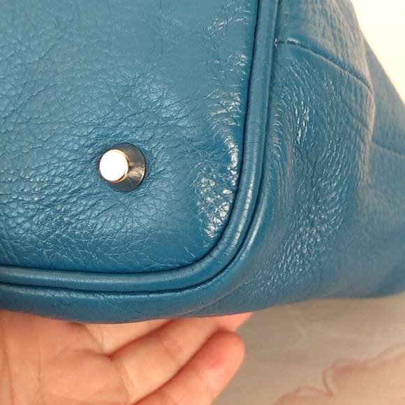 Roots small blue leather stachel / crossbody bag - Picture 9 of 15